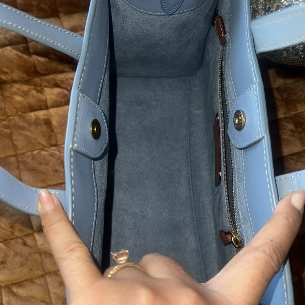 Coach Handbag In Pristine Condition. No Tags But … - image 4